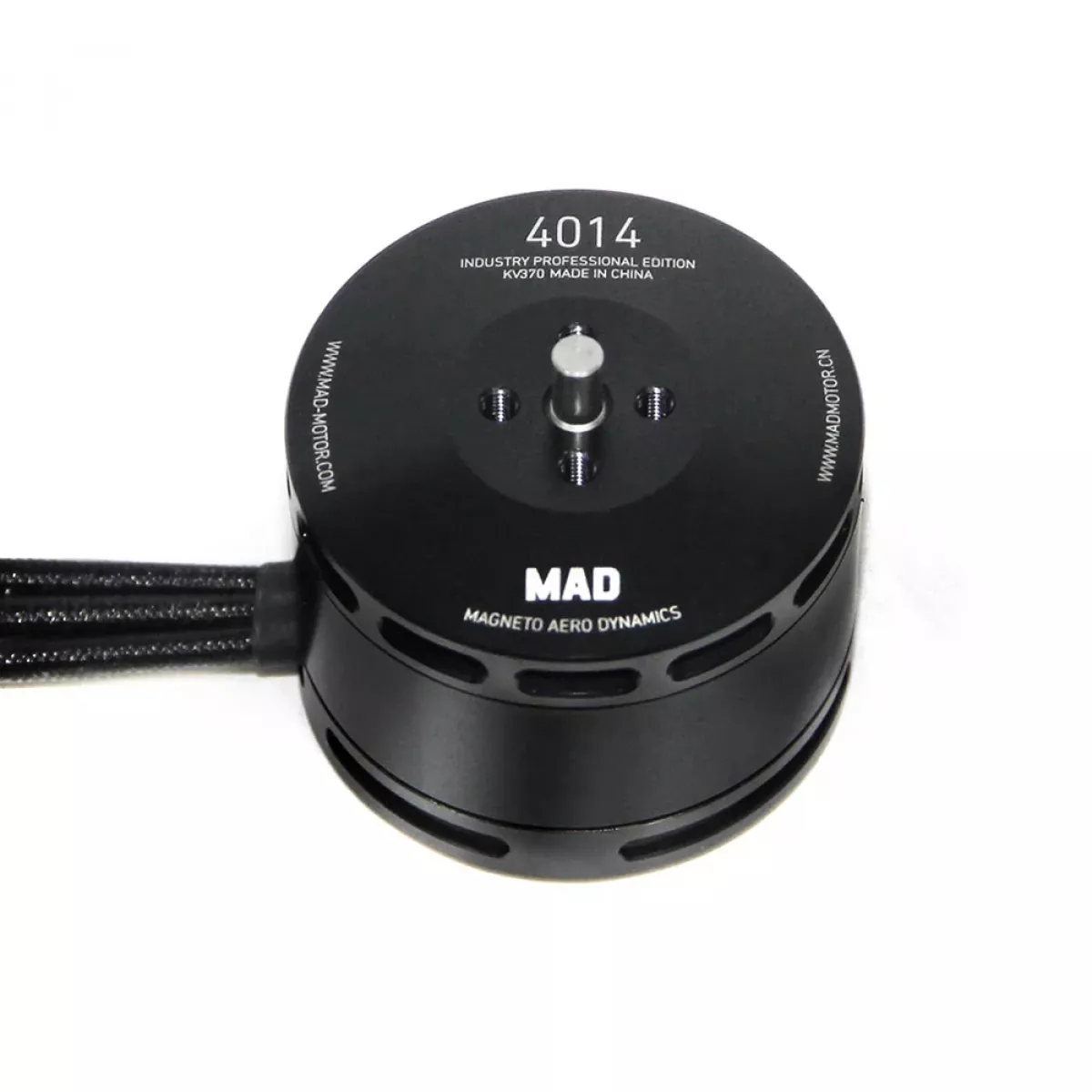 Бесколлекторный мотор MAD 4014 IPE KV370/400/450 для квадрокоптеров 4–8 кг, 6S, привязной Бесколлекторный мотор MAD 4014 IPE KV370/400/450 для квадрокоптеров 4–8 кг, 6S, привязной