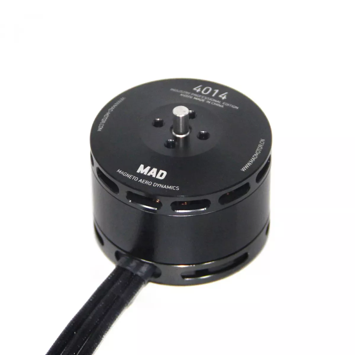 Бесколлекторный мотор MAD 4014 IPE KV370/400/450 для квадрокоптеров 4–8 кг, 6S, привязной Бесколлекторный мотор MAD 4014 IPE KV370/400/450 для квадрокоптеров 4–8 кг, 6S, привязной