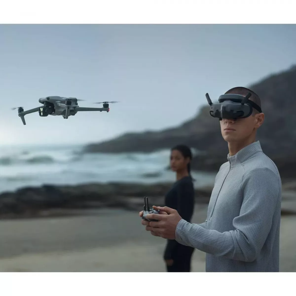 Шлем виртуальной реальности DJI Goggles 3 для дронов Шлем виртуальной реальности DJI Goggles 3 для дронов