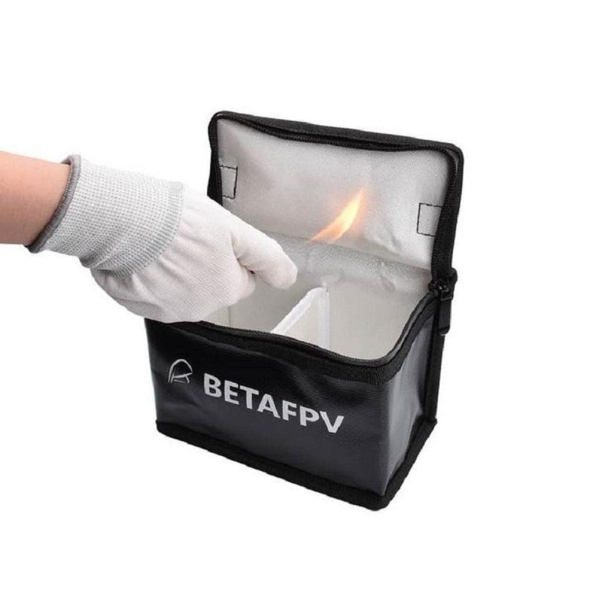Сумка BETAFPV для хранения и безопасности LiPo-аккумуляторов FPV квадрокоптеров Сумка BETAFPV для хранения и безопасности LiPo-аккумуляторов FPV квадрокоптеров