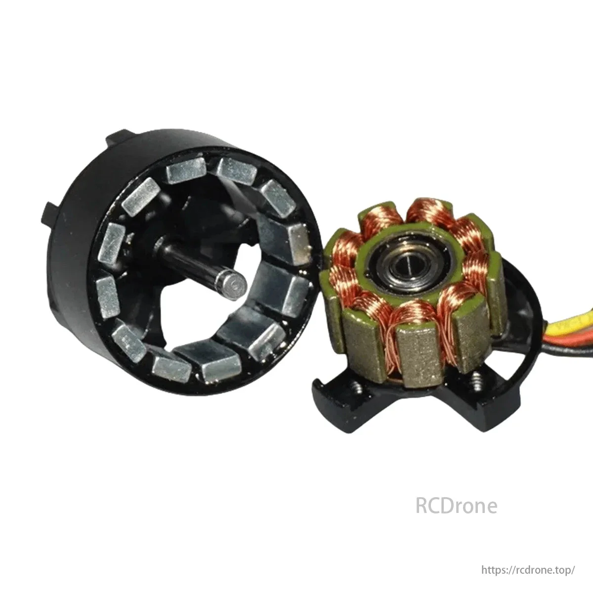 Бесколлекторный мотор 1306 3000KV для 2–3S RC самолётов и 3" FPV дронов (CW/CCW) Бесколлекторный мотор 1306 3000KV для 2–3S RC самолётов и 3" FPV дронов (CW/CCW)